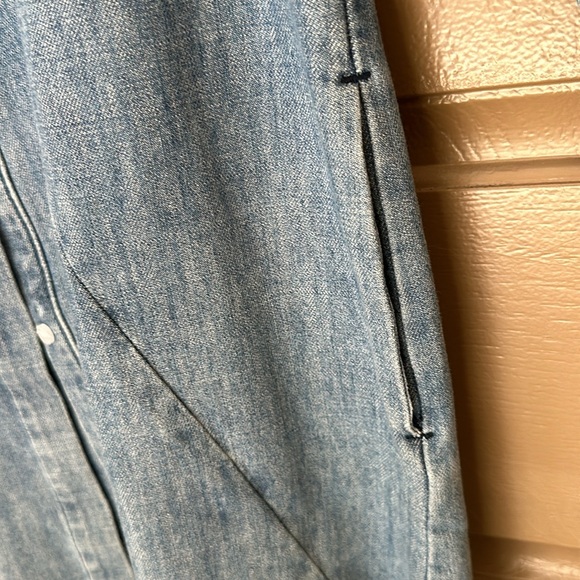 Top - Picture 3 of 6